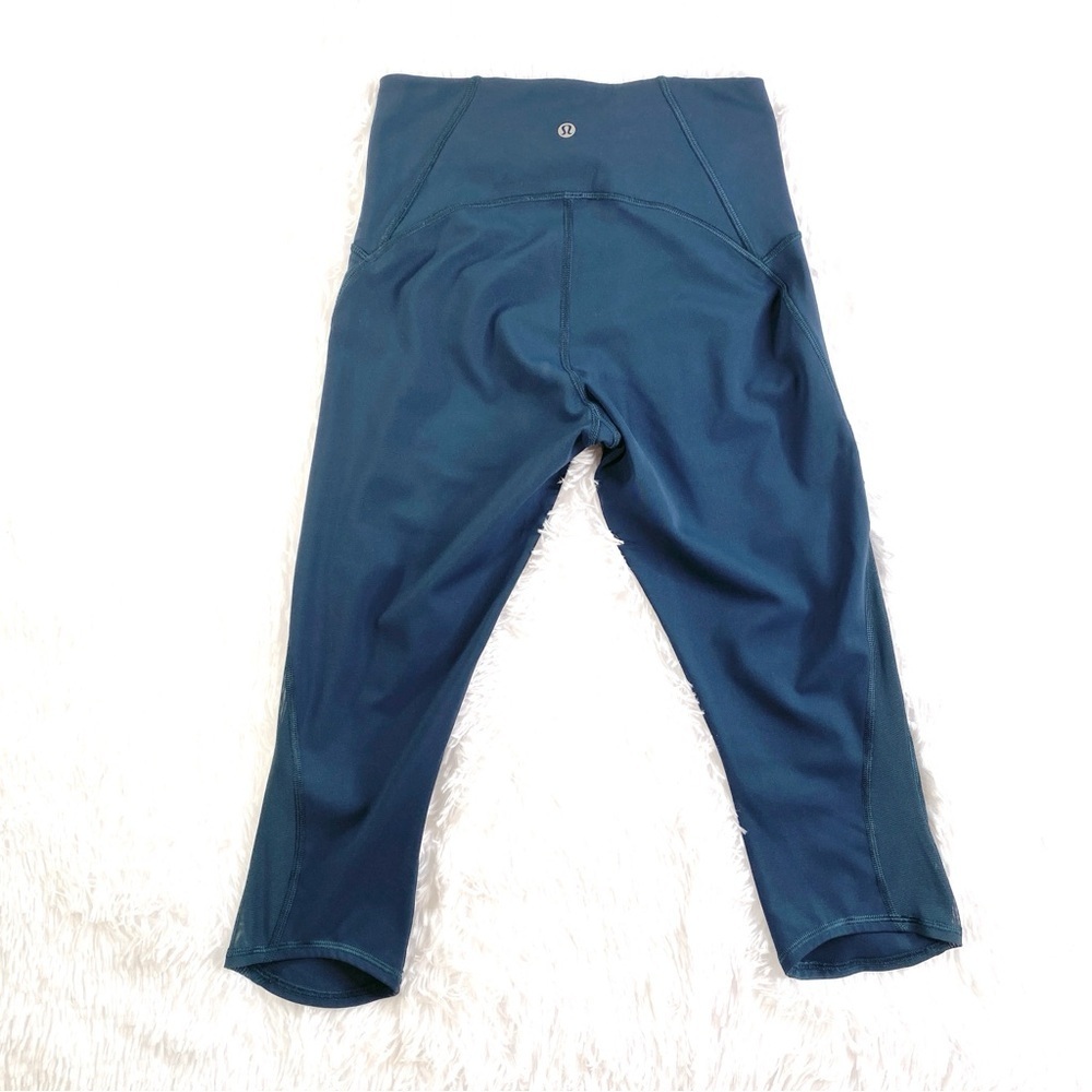 LULULEMON Train Times Crop 17" Jaded Teal Green Luxtreme Mesh‎ 6 - Picture 3 of 11